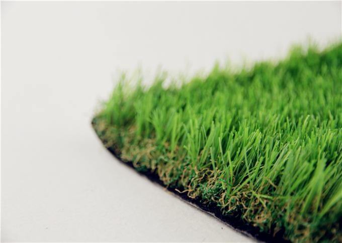 40MM fałszywa trawa o wysokiej gęstości do ogrodów, sztuczna trawa o naturalnym wyglądzie 1