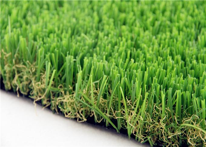 Super miękki plac zabaw / sztuczna trawa ogrodowa 6800 Dtex PE PP Materiał 0