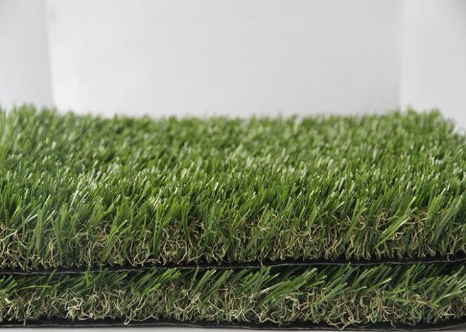 Trwała, prawdziwie wyglądająca sztuczna trawa krajobrazu do dekoracji przydrożnych 0