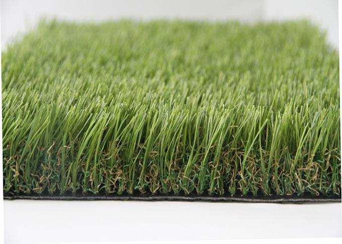 Sztuczna trawa zielonego krajobrazu Dobra pozycja Wysoka gęstość i opłacalność 0