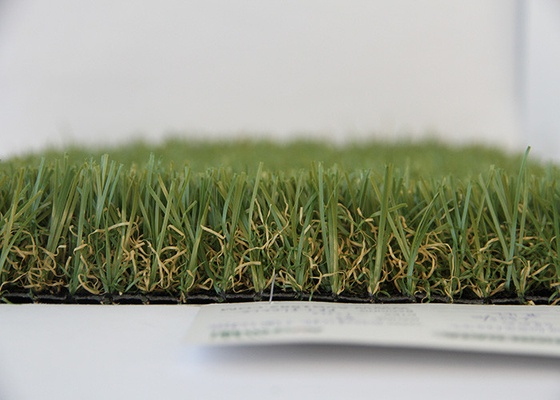 Chiny Gruba miękka sztuczna trawa w pomieszczeniach do kształtowania trawy z granulatu gumowego dostawca