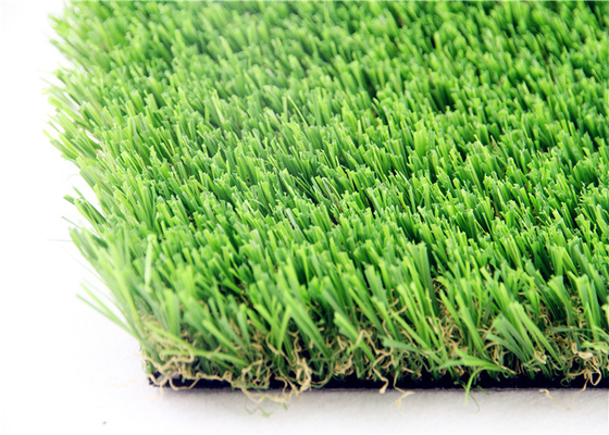 Chiny Anty-UV Trwała sztuczna murawa dla zwierząt domowych Sztuczna trawa o wysokości stosu 35 mm dostawca
