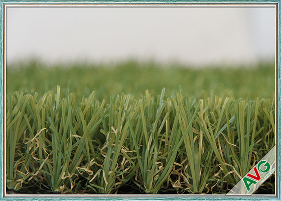 Chiny 13500 Dtex 4 tony Sztuczna trawa krajobrazu z 5 - 7-letnią gwarancją dostawca