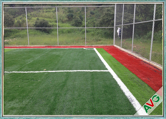 Chiny Sztuczna trawa 50 mm SGS na boisko do piłki nożnej / boisko do piłki nożnej z naturalnym odczuciem dostawca