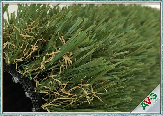 Chiny Sztuczna trawa o wysokiej gęstości Sztuczna trawa o dużej gęstości Powierzchnia Sztuczna trawa ogrodowa dostawca